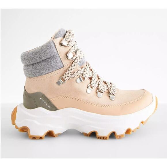 Sorel Kinetic Breakthru Conquest Sneaker Boots Tan Gray - Size 9 - Picture 1 of 10